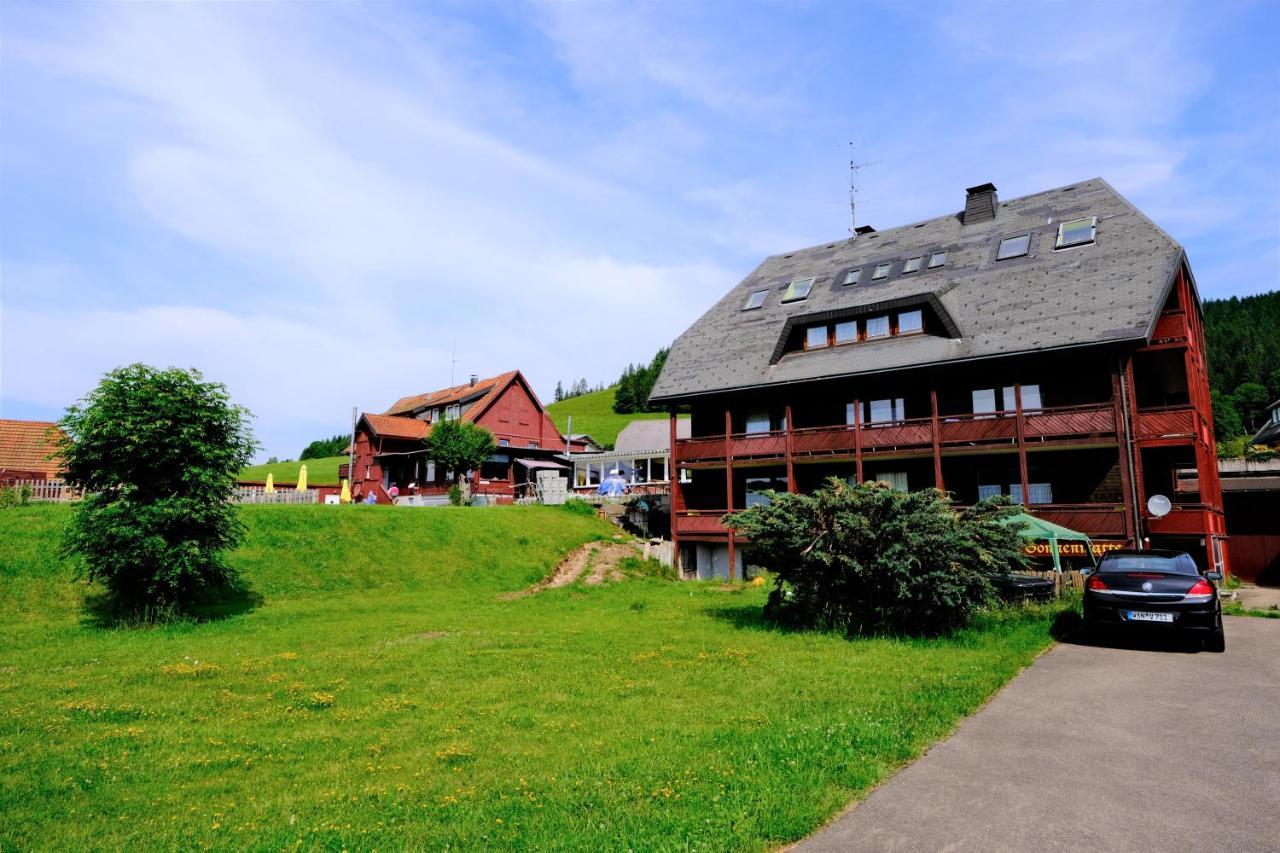 B Und B Titisee Hotel Sonnenmatte Nahe Badeparadies المظهر الخارجي الصورة